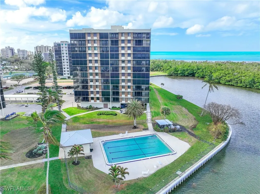 15 Bluebill Avenue Naples FL 34108