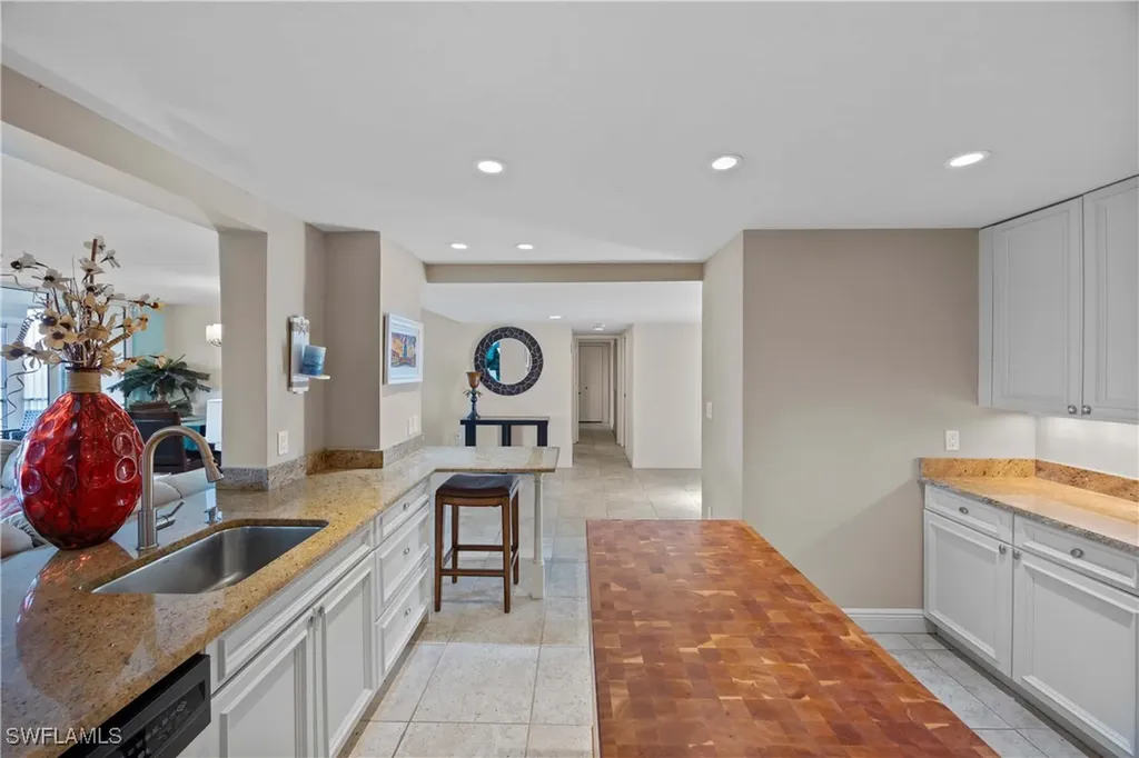 15 Bluebill Avenue Naples FL 34108
