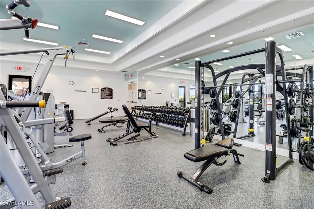 3295 Tahoe Court Naples FL 34119
