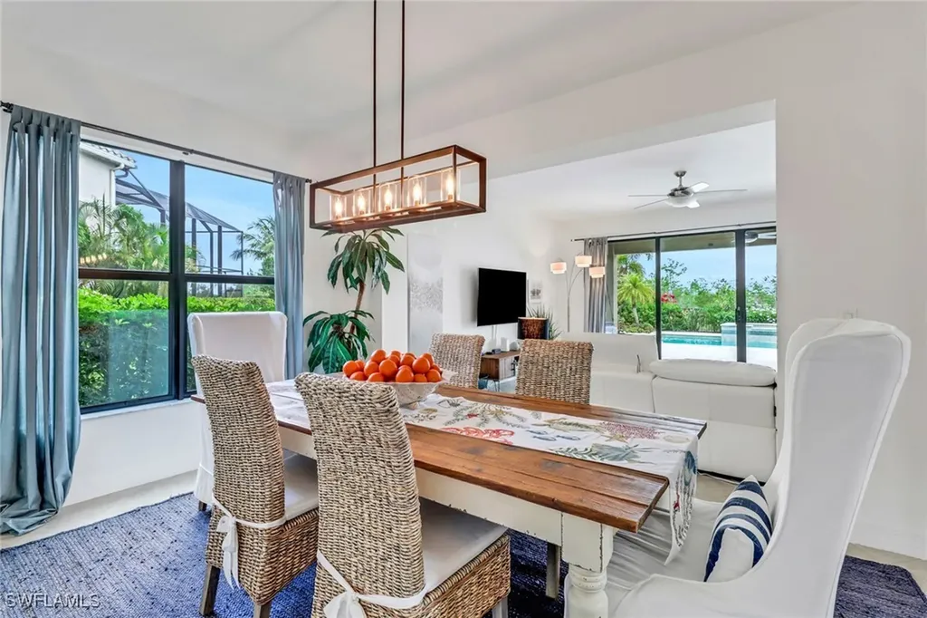 3295 Tahoe Court Naples FL 34119