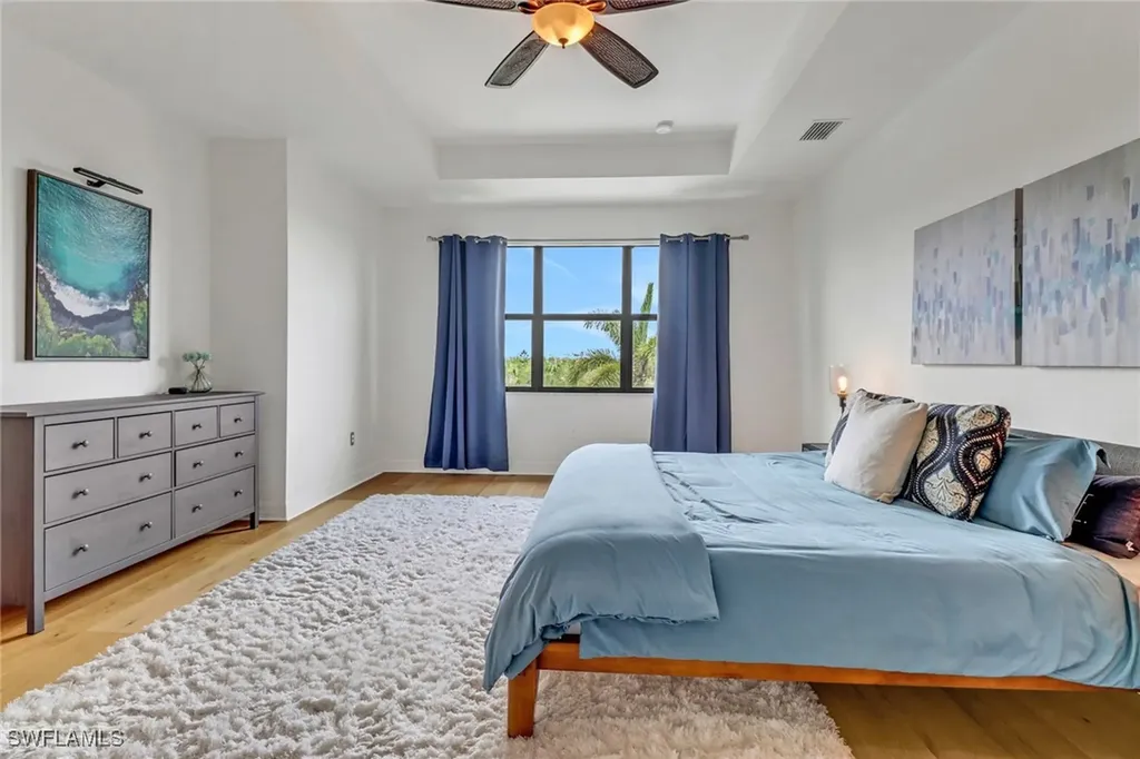 3295 Tahoe Court Naples FL 34119