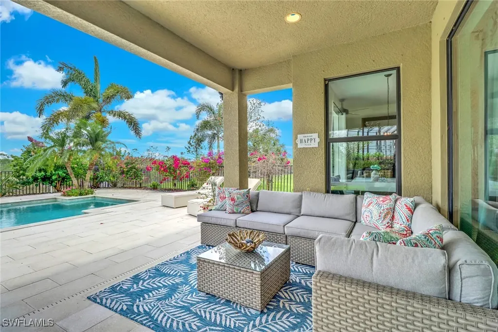 3295 Tahoe Court Naples FL 34119
