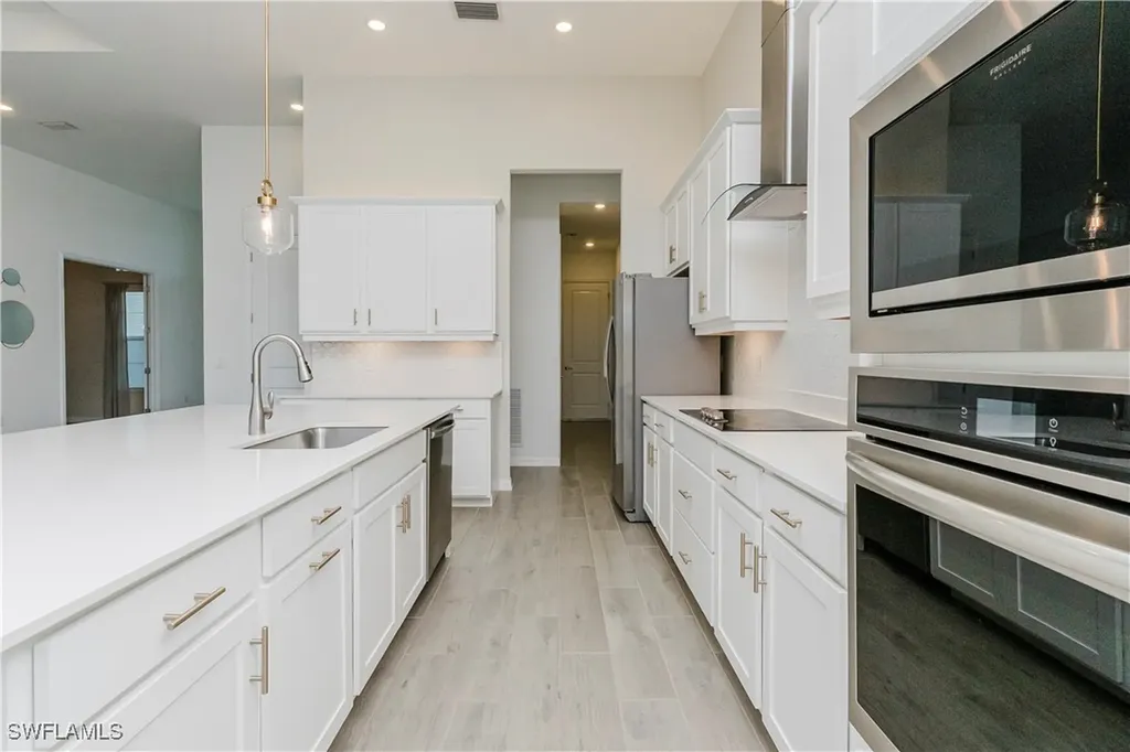 5423 Ternberry Road Ave Maria FL 34142