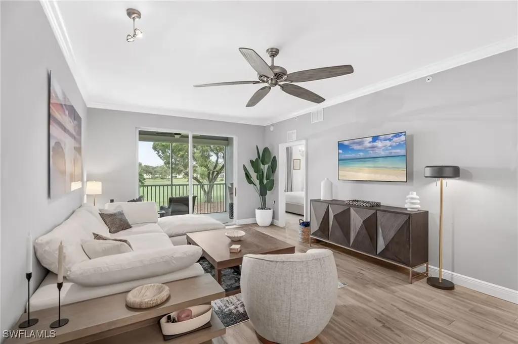 Naples FL, 2710 Cypress Trace Circle, Unit 3026