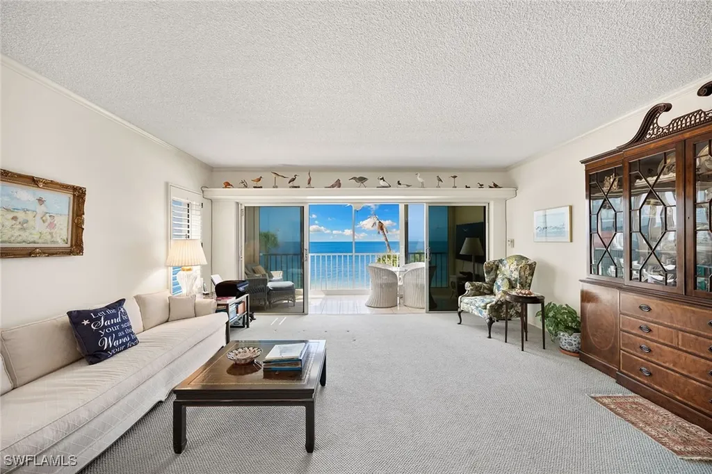2885 Gulf Shore Boulevard N Naples FL 34103