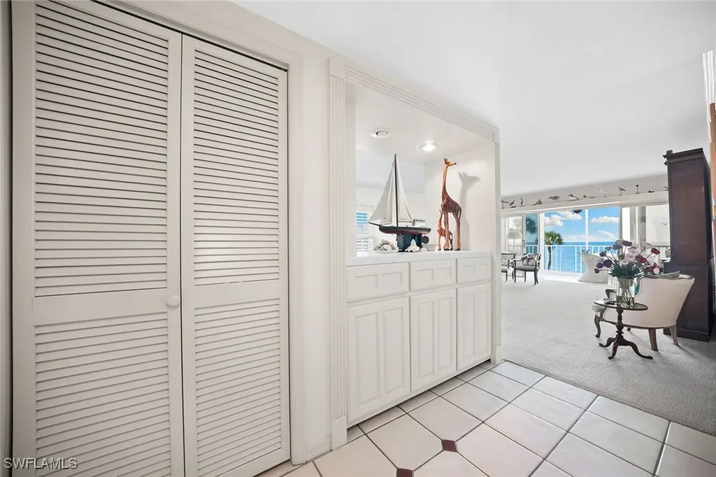 2885 Gulf Shore Boulevard N Naples FL 34103