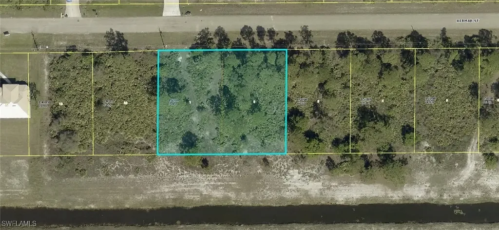 1242 Bermar Street Fort Myers FL 33913