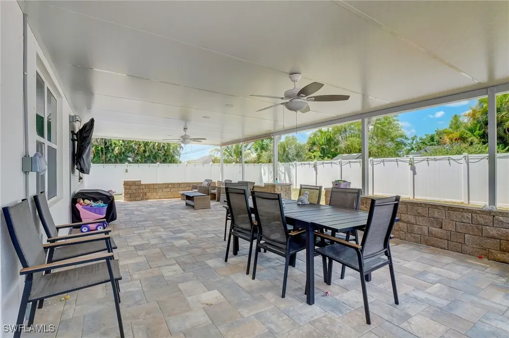 1626 SW 6th Avenue Cape Coral FL 33991