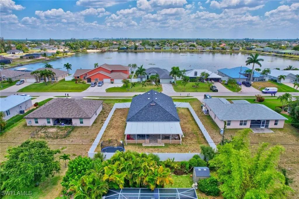 1626 SW 6th Avenue Cape Coral FL 33991