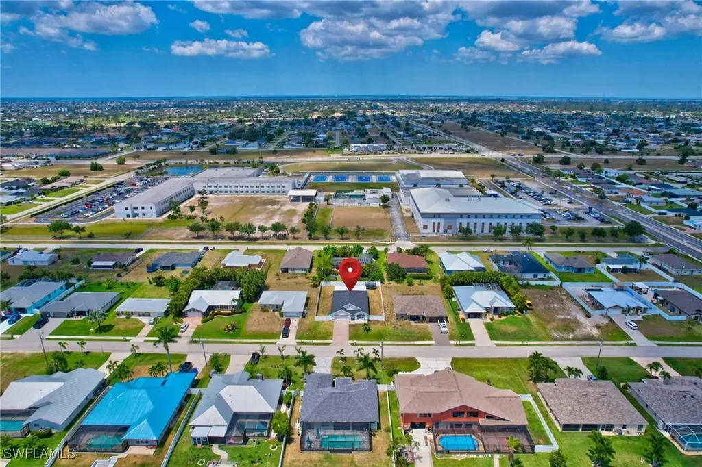 1626 SW 6th Avenue Cape Coral FL 33991