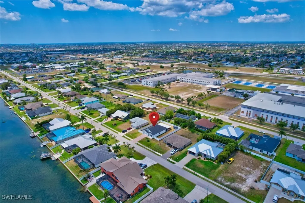 1626 SW 6th Avenue Cape Coral FL 33991