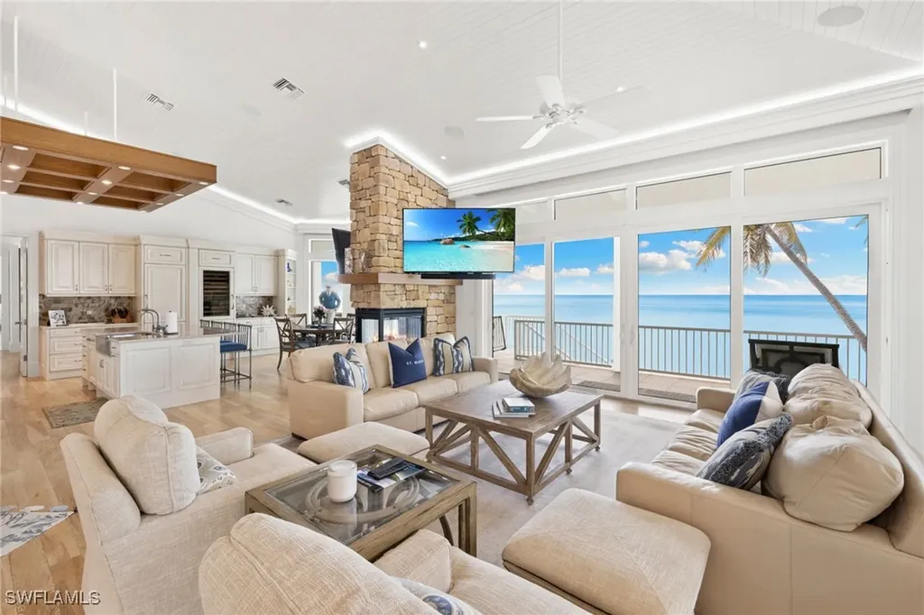 40 32nd Avenue S Naples FL 34102