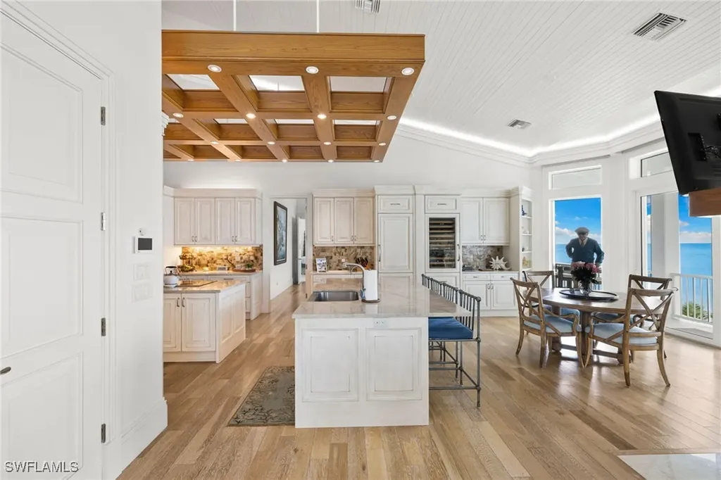 40 32nd Avenue S Naples FL 34102