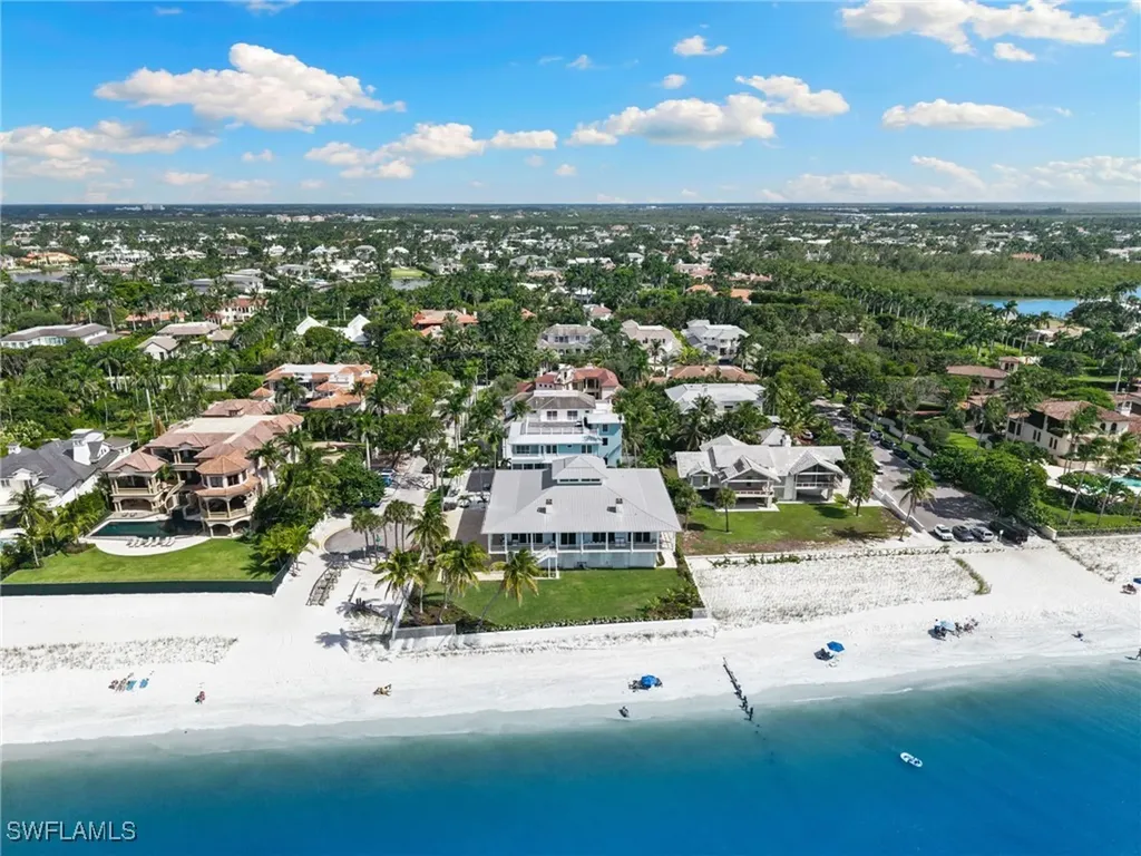 40 32nd Avenue S Naples FL 34102