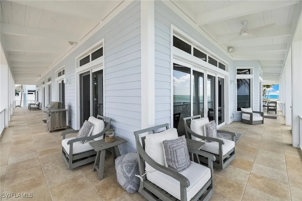 40 32nd Avenue S Naples FL 34102