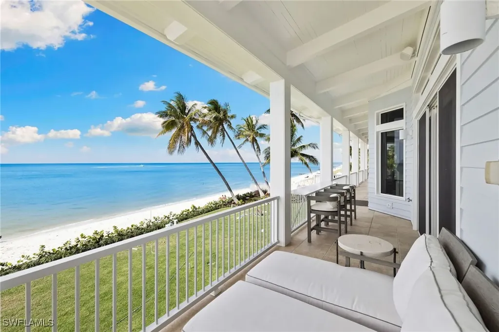 40 32nd Avenue S Naples FL 34102