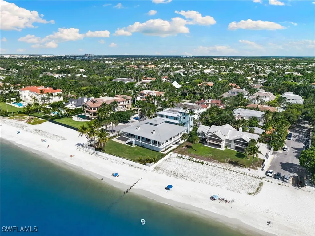 40 32nd Avenue S Naples FL 34102