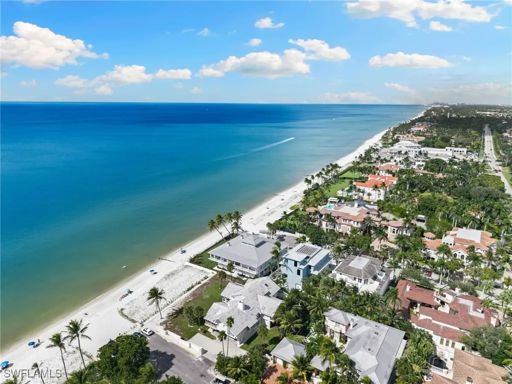 40 32nd Avenue S Naples FL 34102