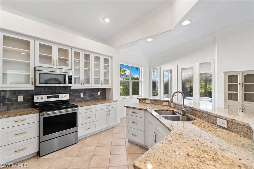 12512 Wildcat Cove Circle Estero FL 33928