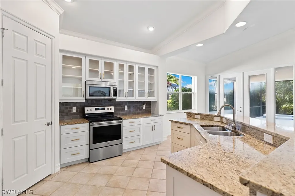 12512 Wildcat Cove Circle Estero FL 33928