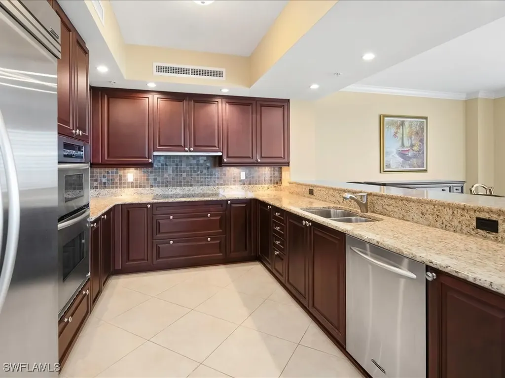 1050 Borghese Lane Naples FL 34114