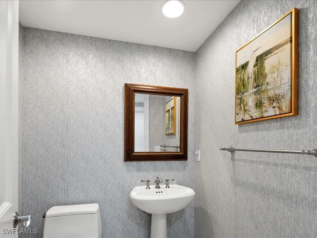 1050 Borghese Lane Naples FL 34114