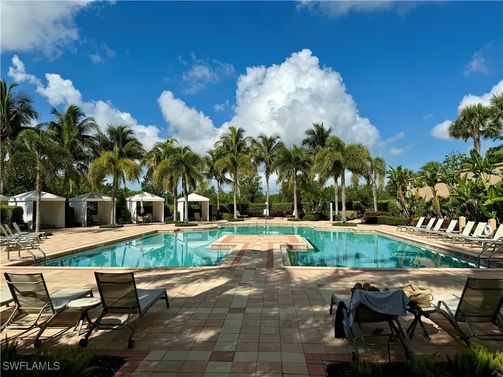 1050 Borghese Lane Naples FL 34114