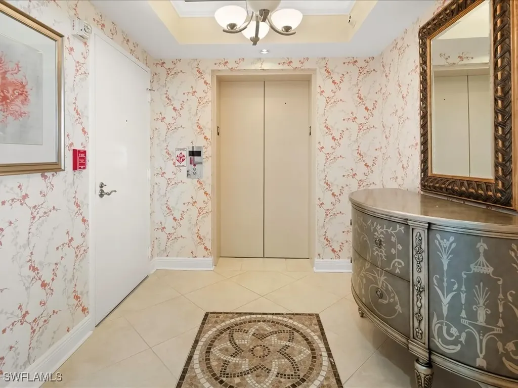 1050 Borghese Lane Naples FL 34114