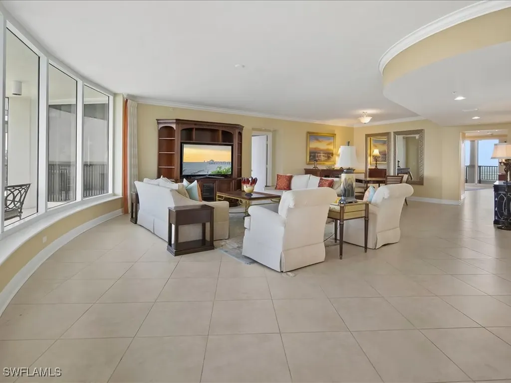 1050 Borghese Lane Naples FL 34114