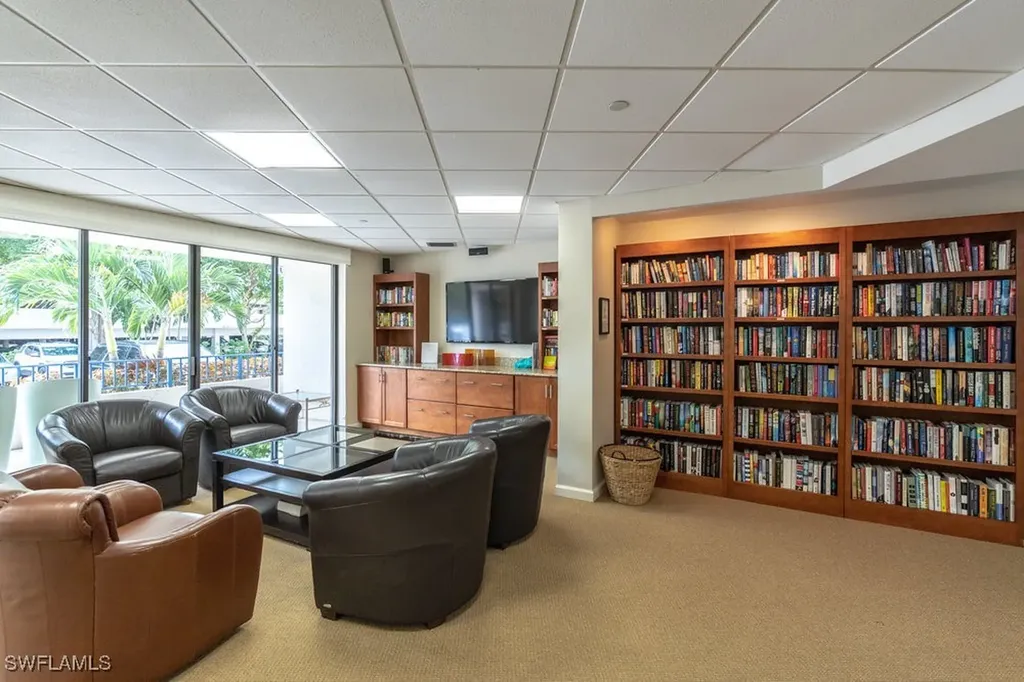 4451 Gulf Shore Boulevard N Naples FL 34103