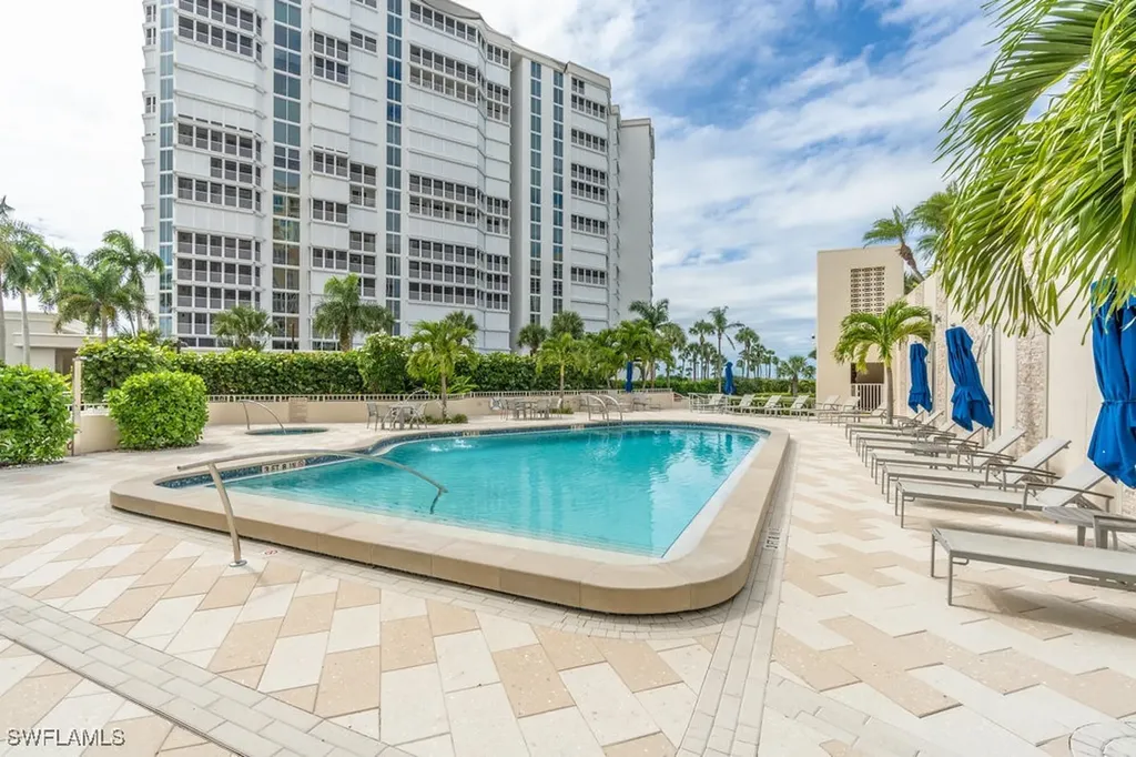 4451 Gulf Shore Boulevard N Naples FL 34103