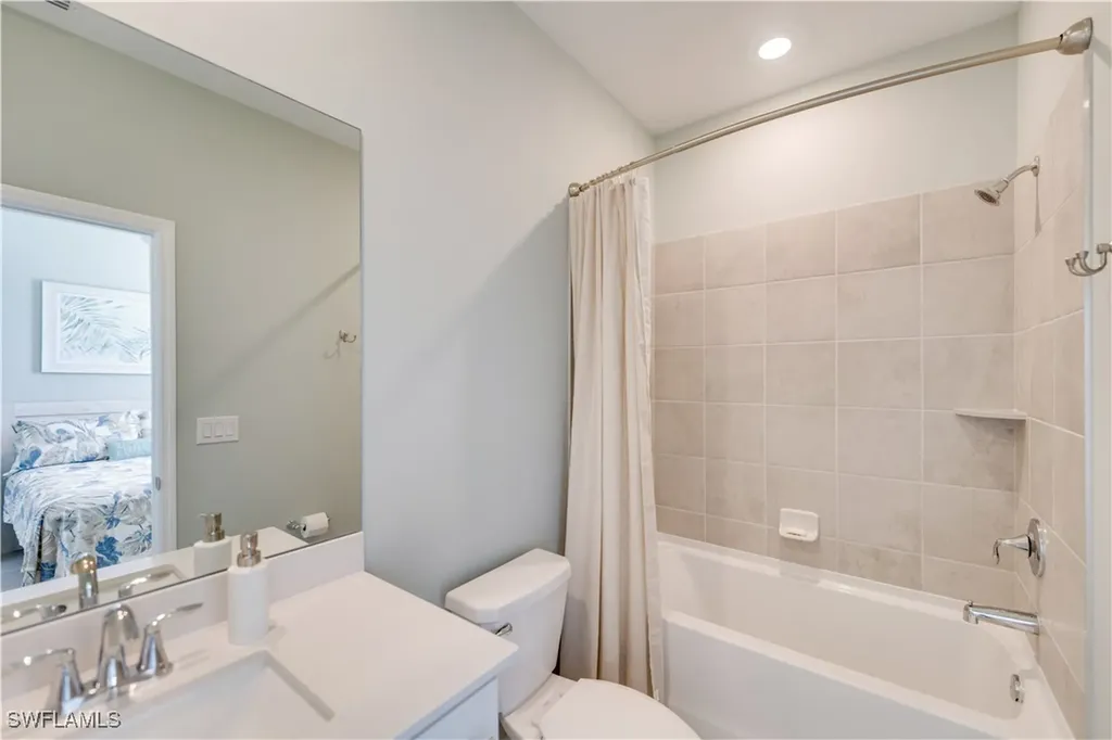 18546 Ives Drive Estero FL 33928