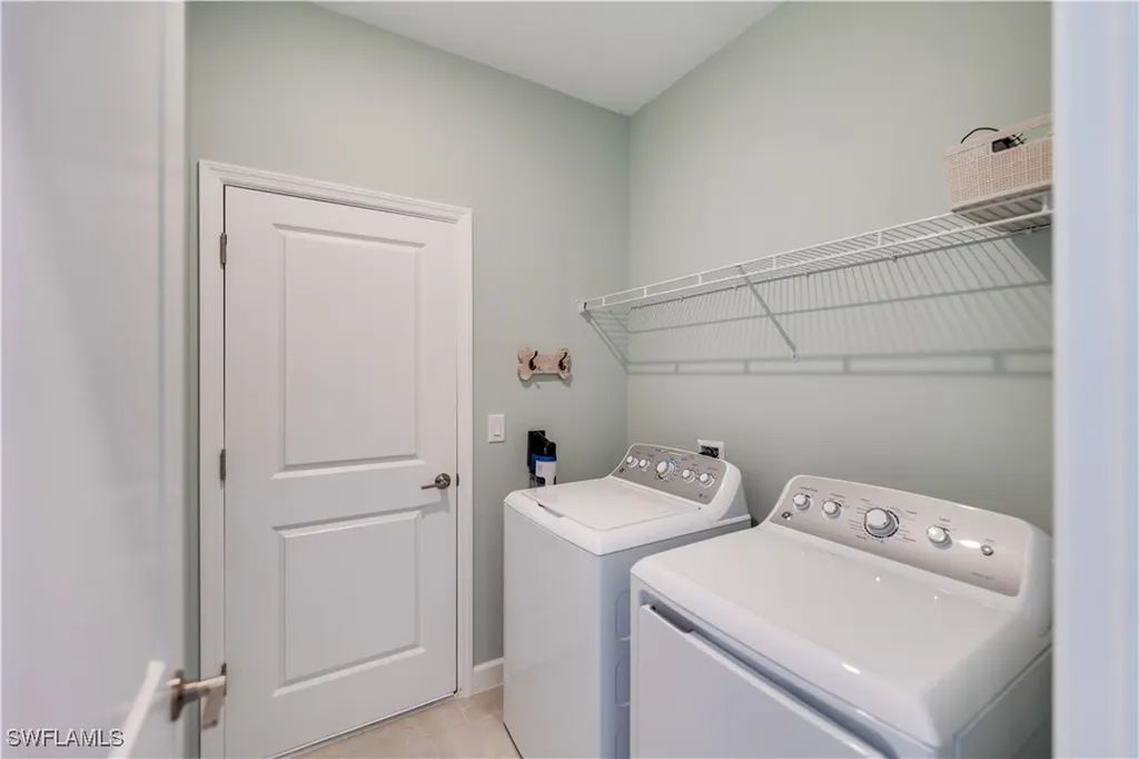 18546 Ives Drive Estero FL 33928