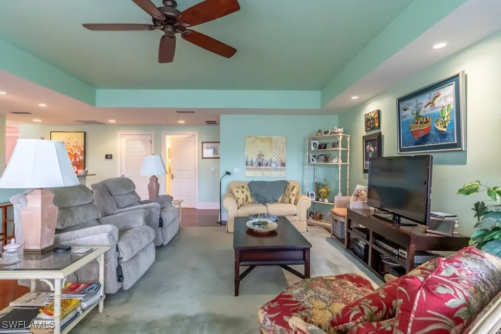 300 3rd Avenue S Naples FL 34102