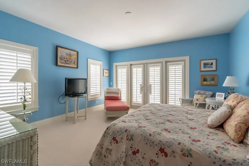 300 3rd Avenue S Naples FL 34102