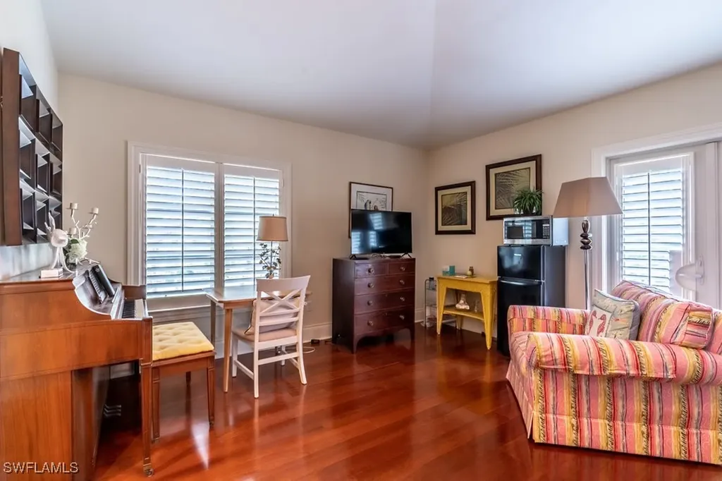 300 3rd Avenue S Naples FL 34102