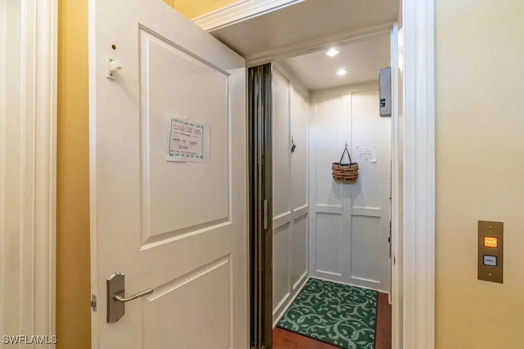 300 3rd Avenue S Naples FL 34102