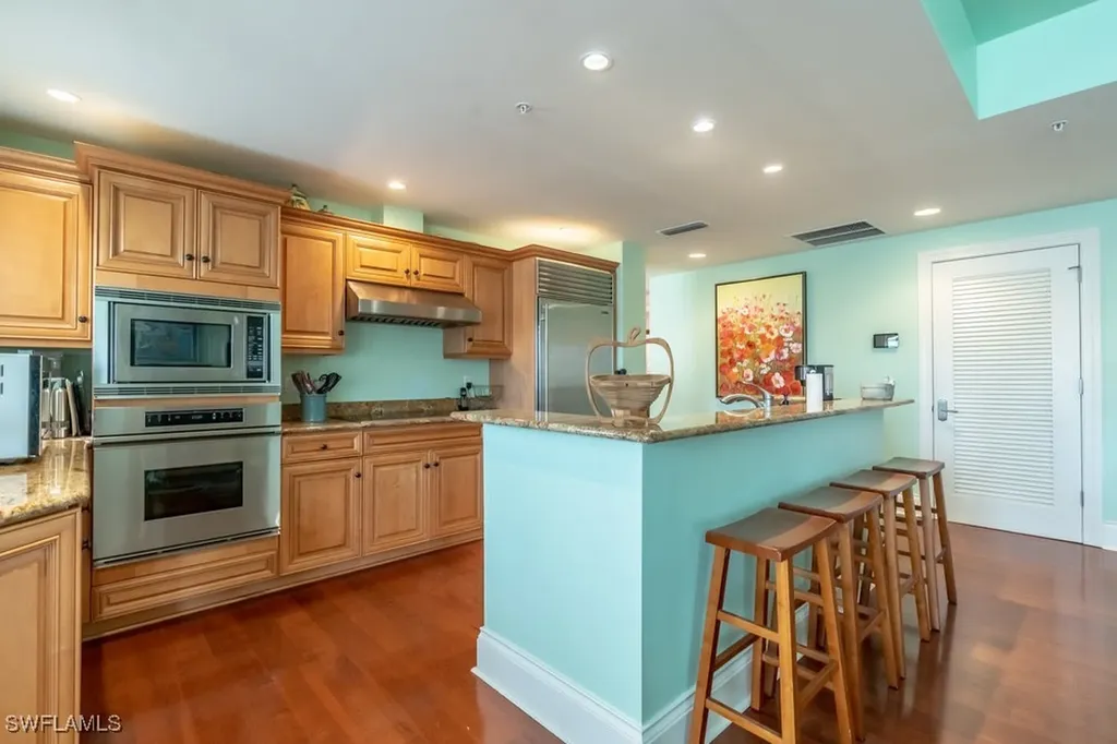 300 3rd Avenue S Naples FL 34102
