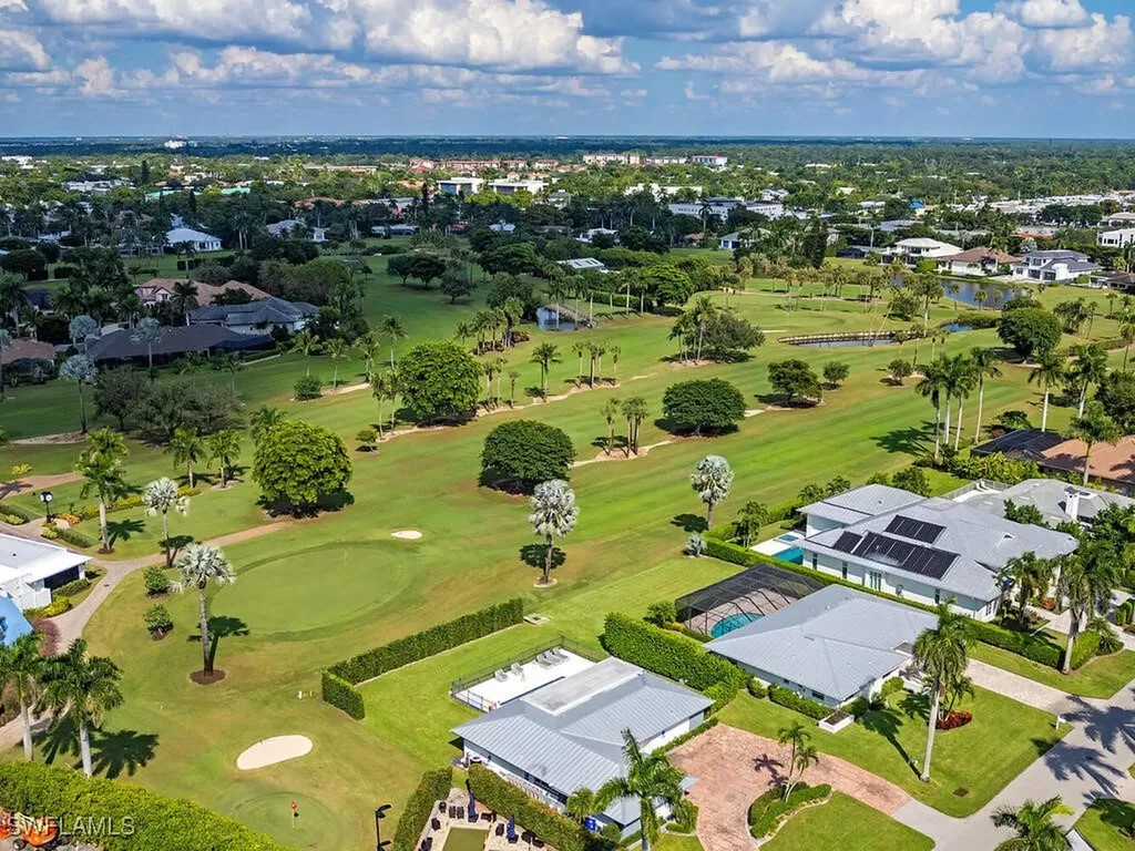 595 Wedge Drive Naples FL 34103