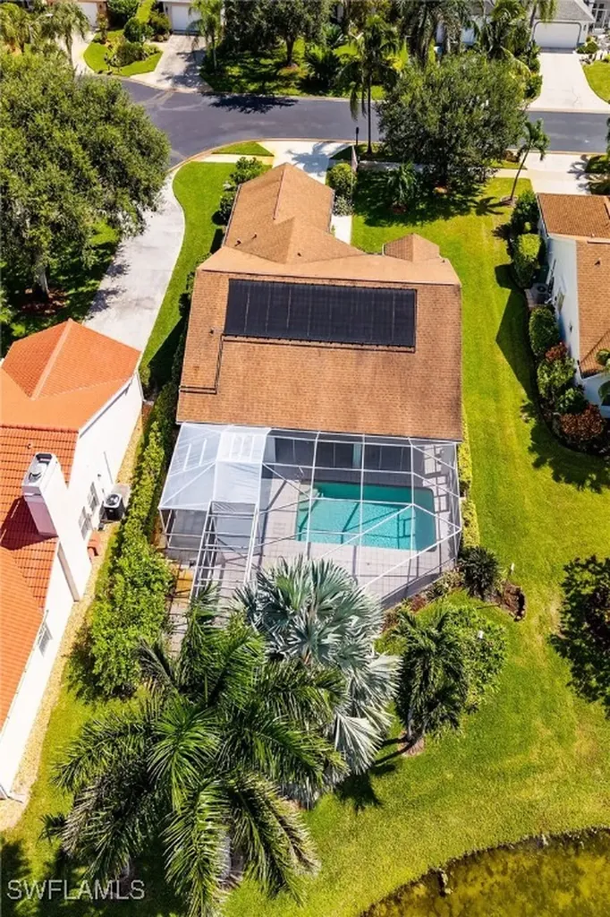 443 Dundee Court Naples FL 34104