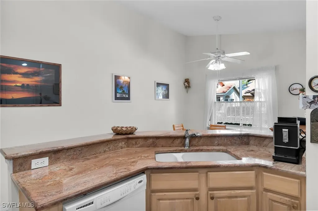 443 Dundee Court Naples FL 34104