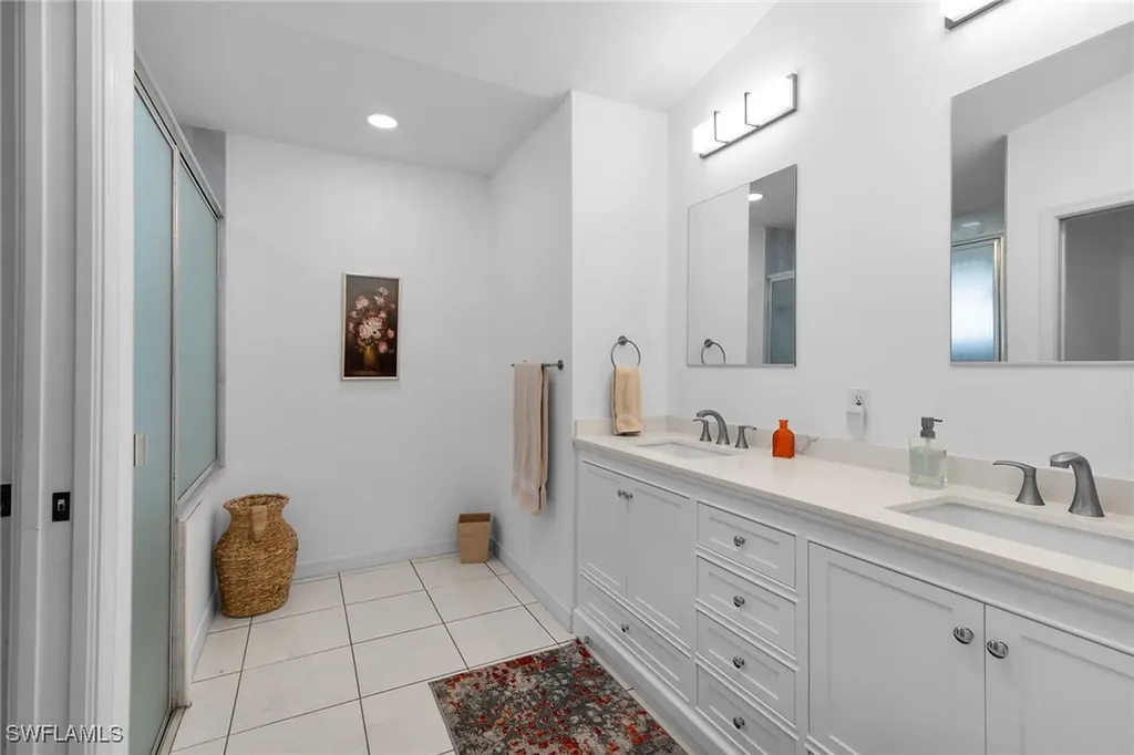 443 Dundee Court Naples FL 34104