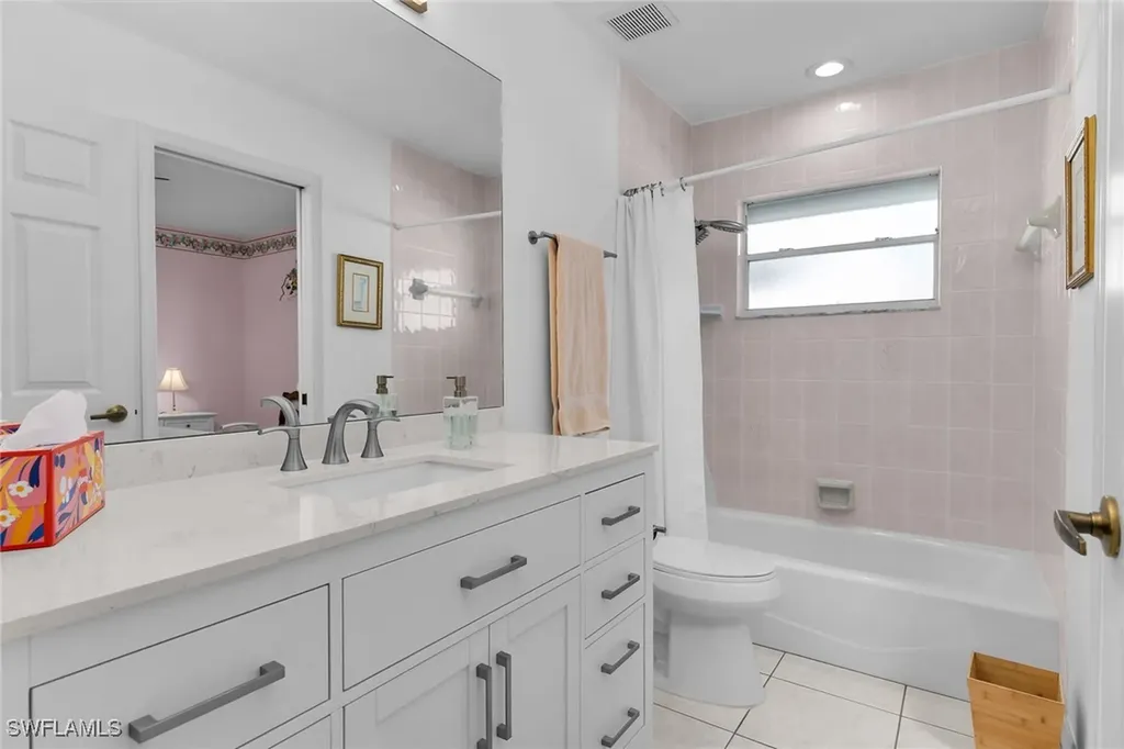 443 Dundee Court Naples FL 34104