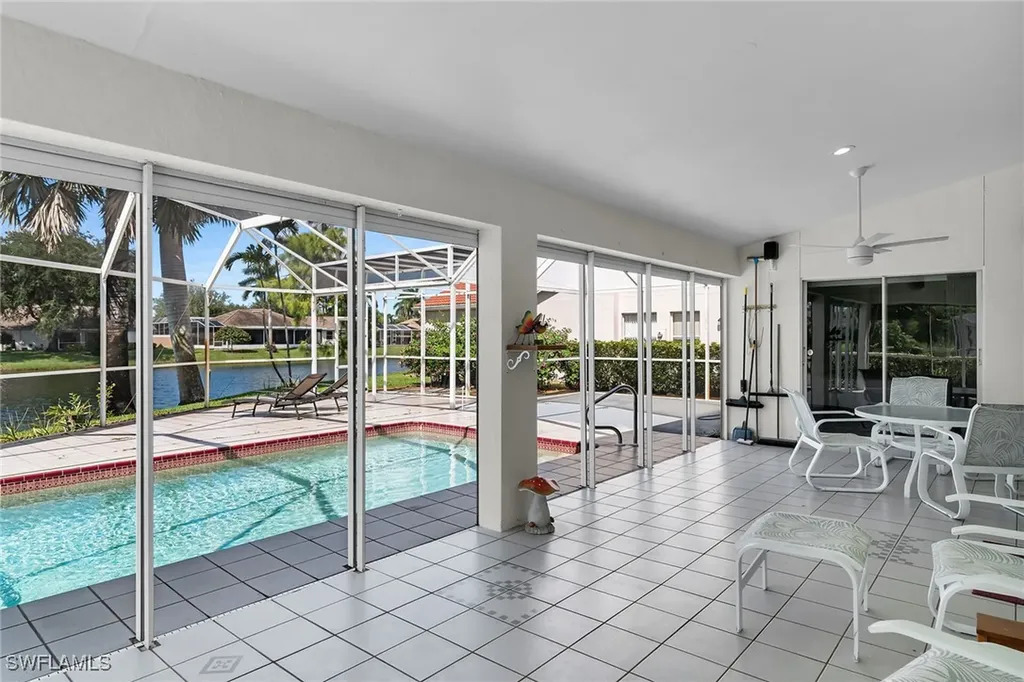 443 Dundee Court Naples FL 34104