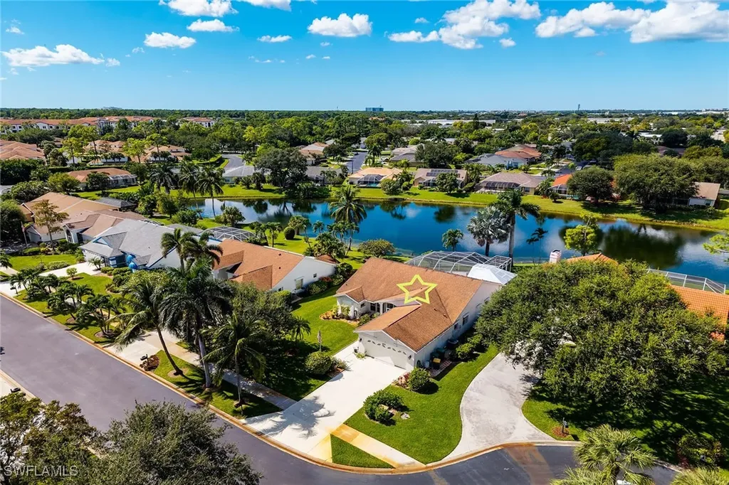 443 Dundee Court Naples FL 34104
