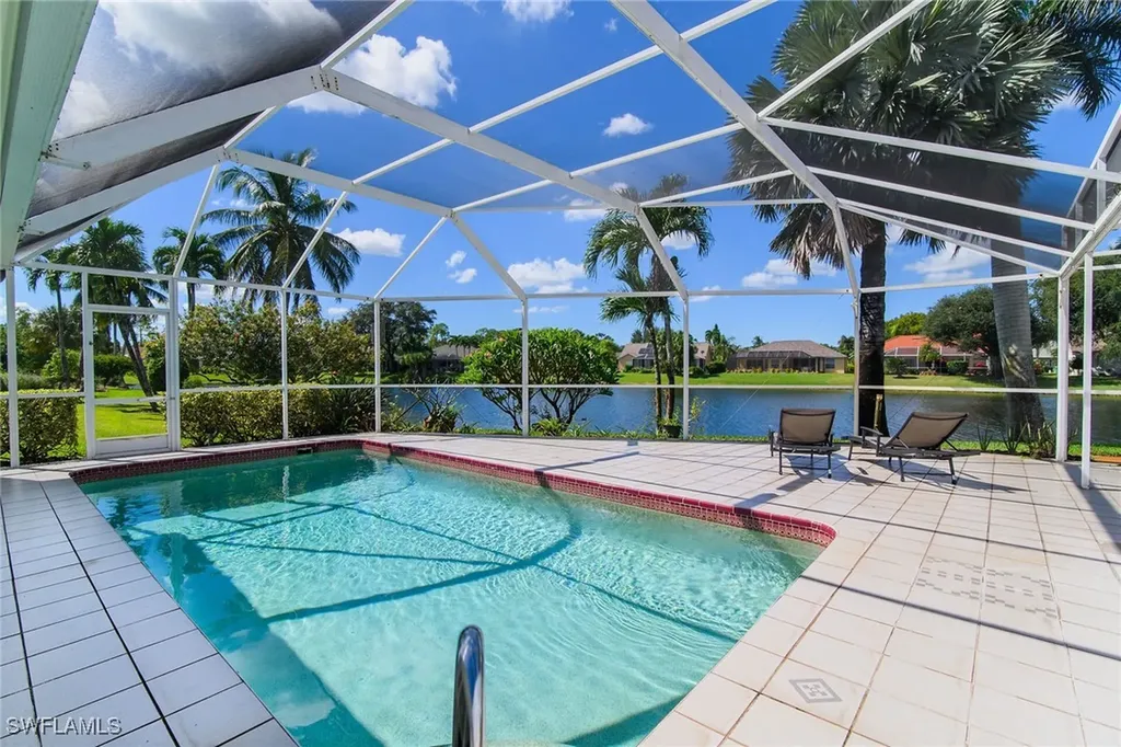 443 Dundee Court Naples FL 34104