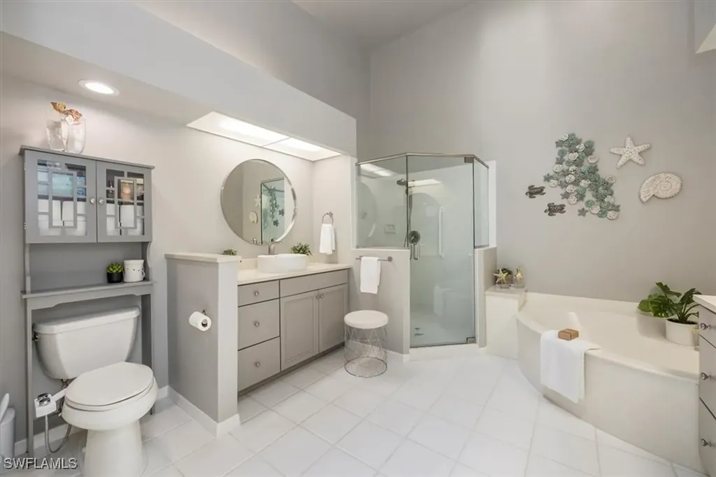 6533 Ilex Circle Naples FL 34109