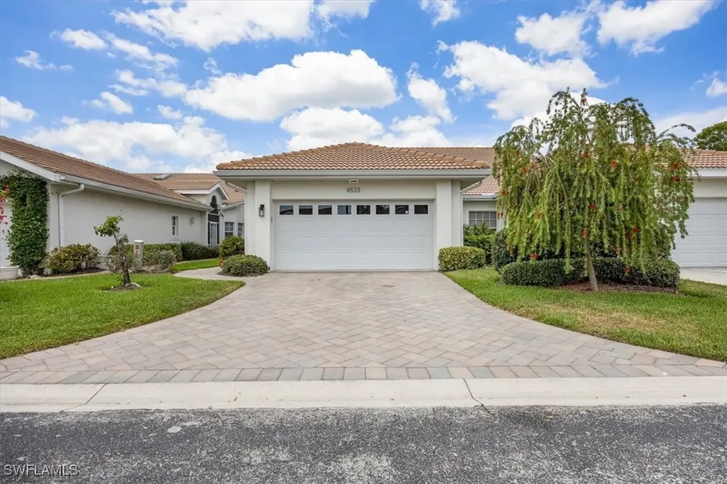 6533 Ilex Circle Naples FL 34109