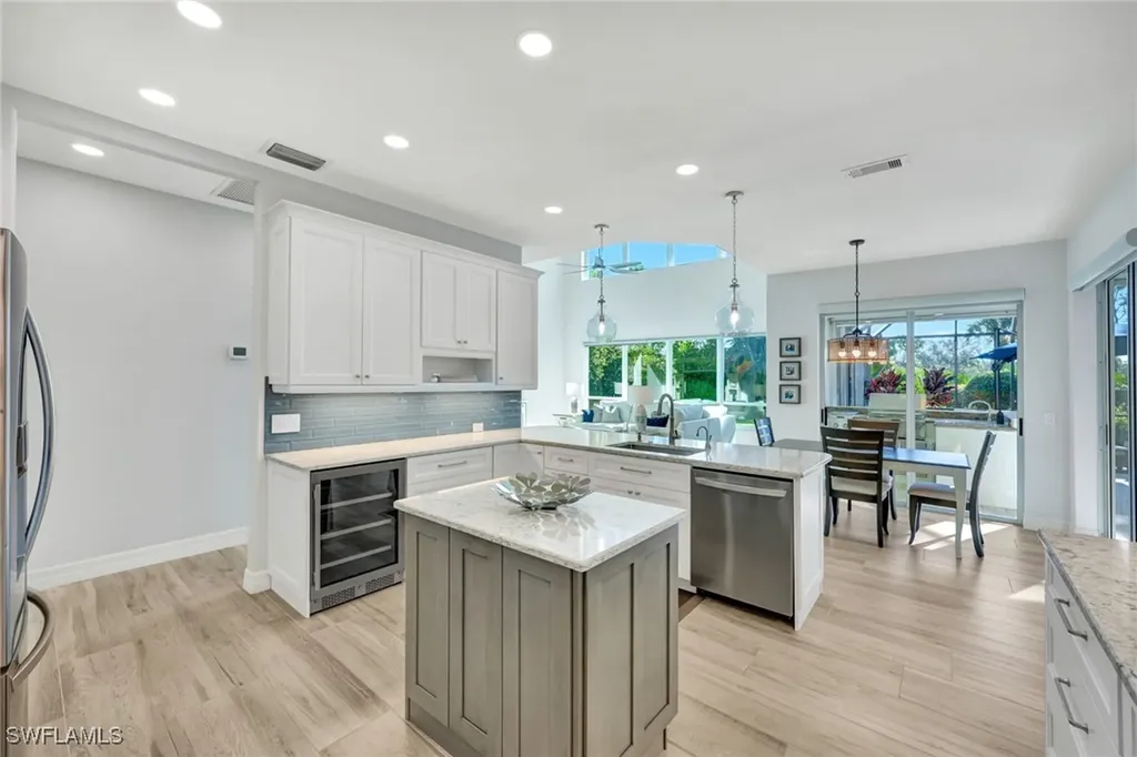 25011 Goldcrest Drive Bonita Springs FL 34134