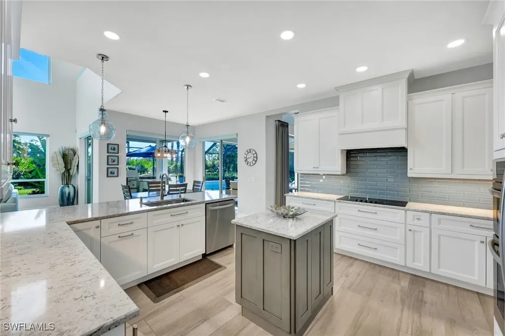 25011 Goldcrest Drive Bonita Springs FL 34134